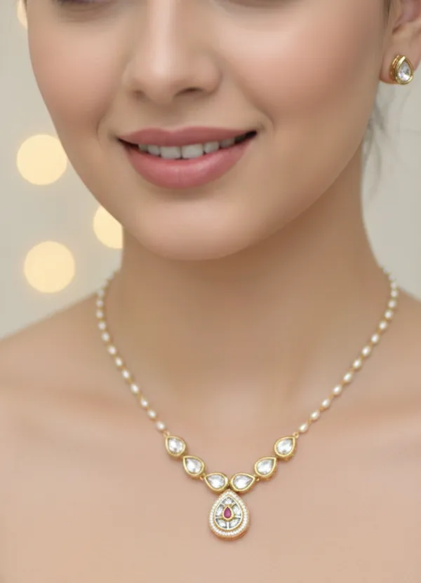 Silver_Brass_Necklace_Set_For_Women